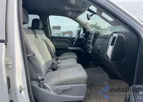 2015 Chevrolet Silverado 1500 2Lt z USA, uszkodzony, nr VIN 1GCVKREC6FZ159973